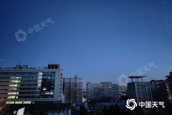 专业的股票配资价格 元旦假期首日北京晴冷在线 最低气温零下10℃需注意防寒保暖